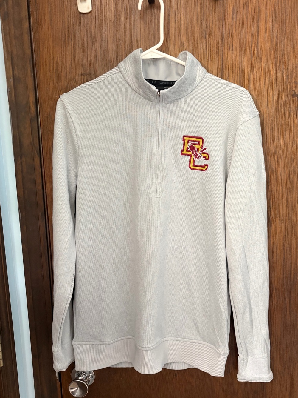Boston college lightweight quarter zip under armour sweater size medium